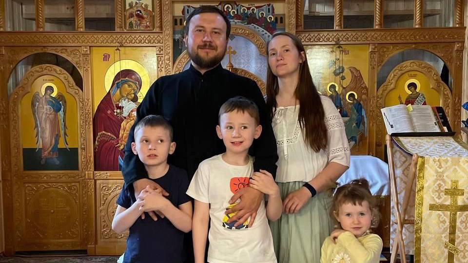 Фонд попечение. Православная семья. Православная многодетная семья.